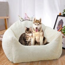 Soft Plush Crown Pet Bed – Cozy, Cushioned Throne for Cats and Small Dogs