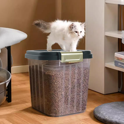 Large Capacity Dry Food Storage Container – 5kg Sealed Box with Measuring Cup